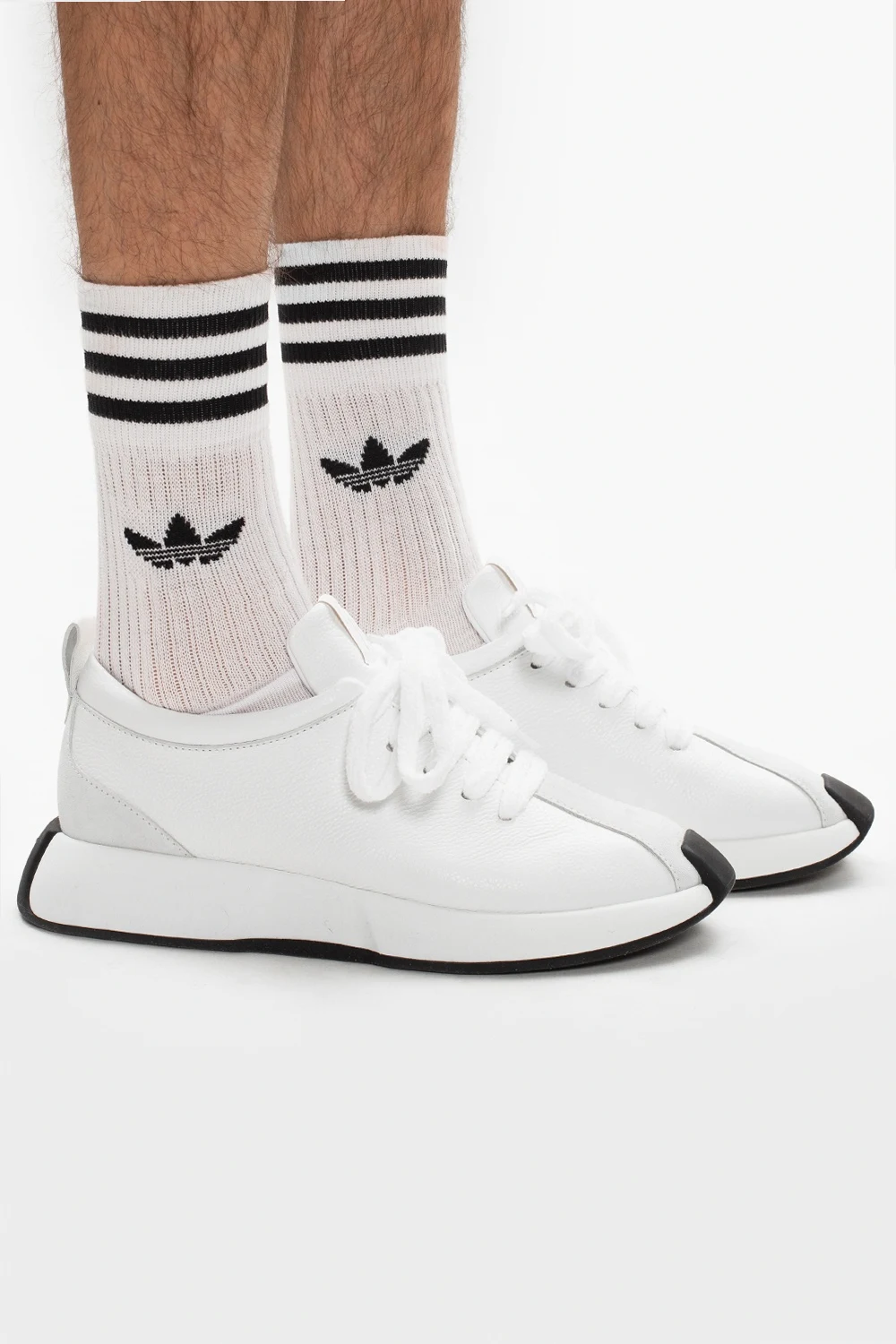 ‘Omnia’ sneakers