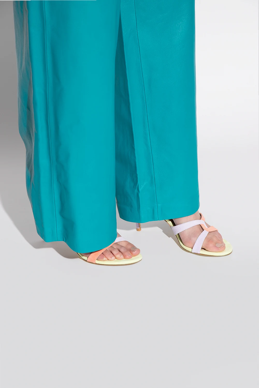 ‘Soiree’ mules