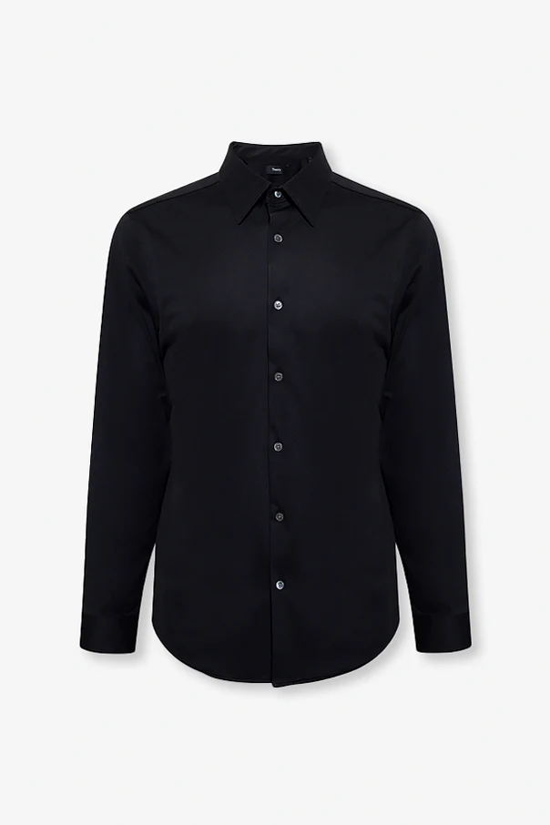 Shirt with long sleeves