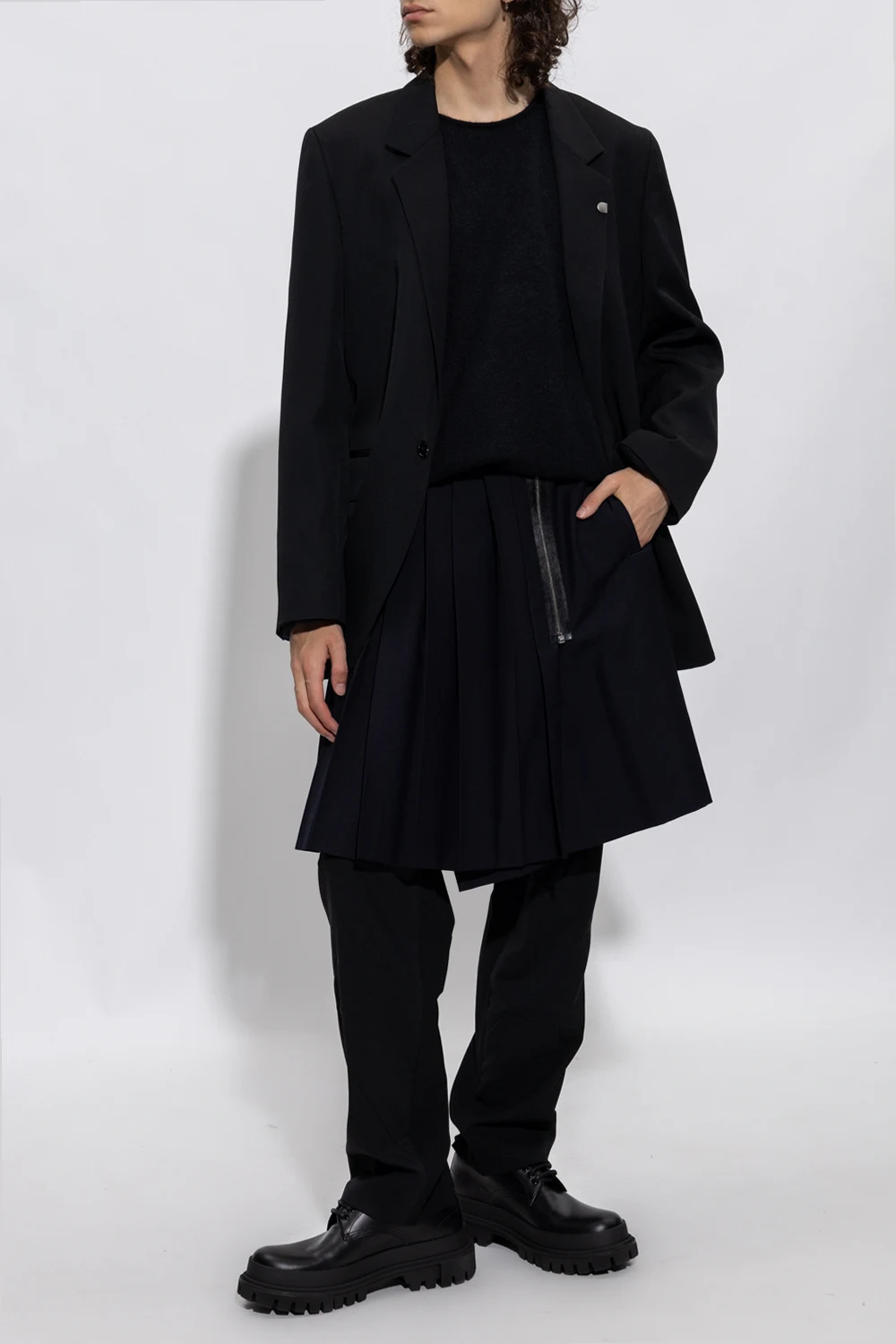 Skirt with pleated insert