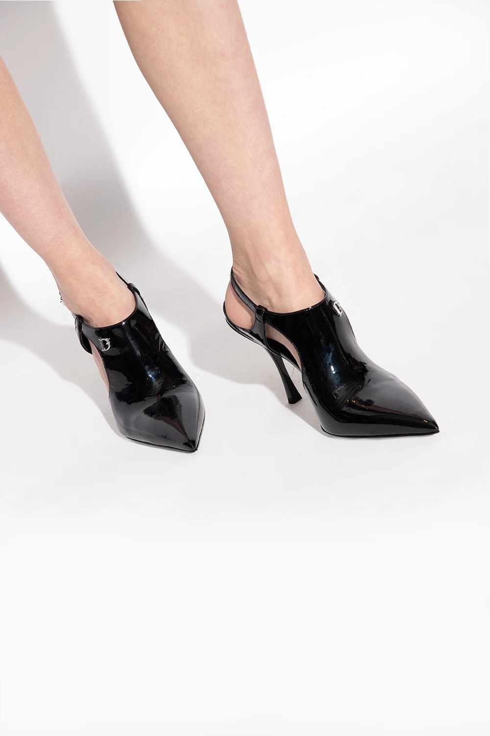 'Mary Jane' pumps