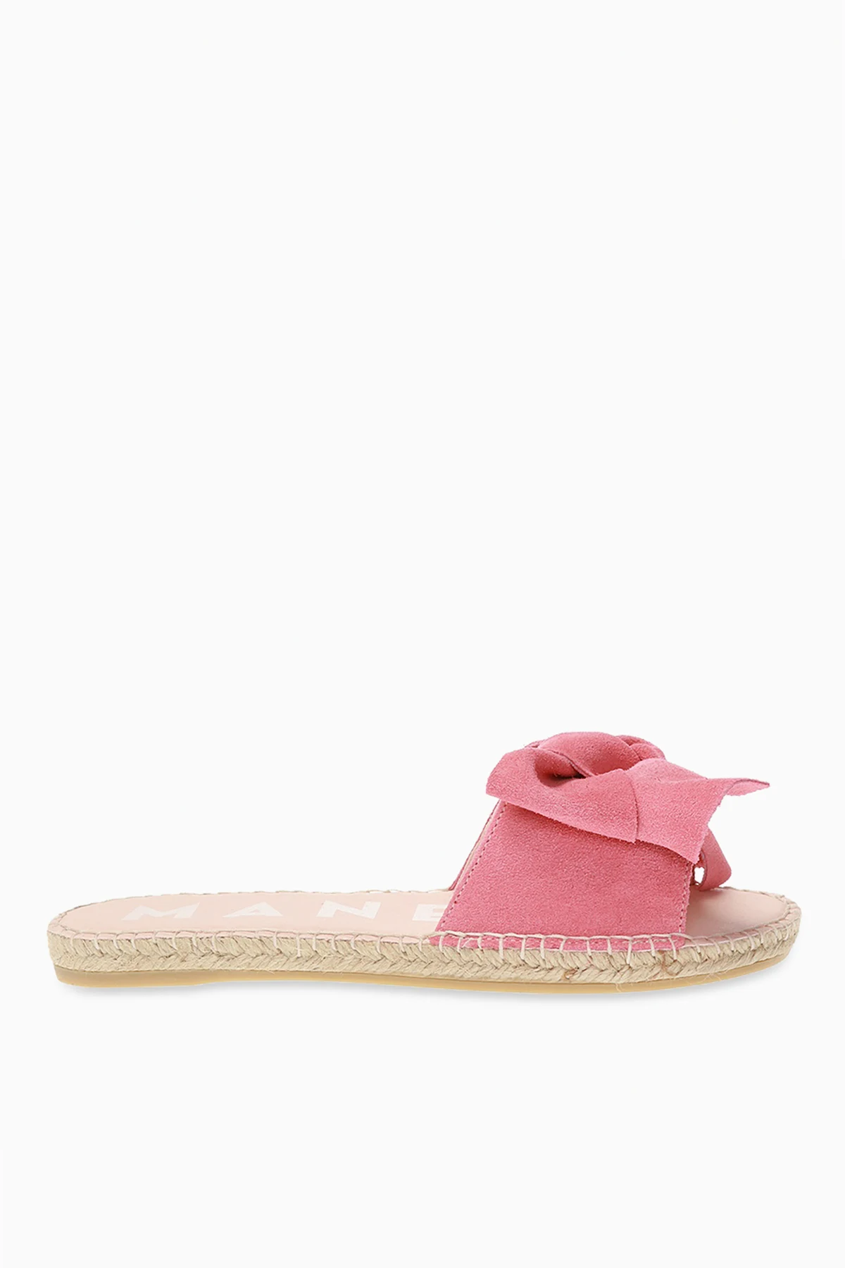 'Hamptons' slides with bow