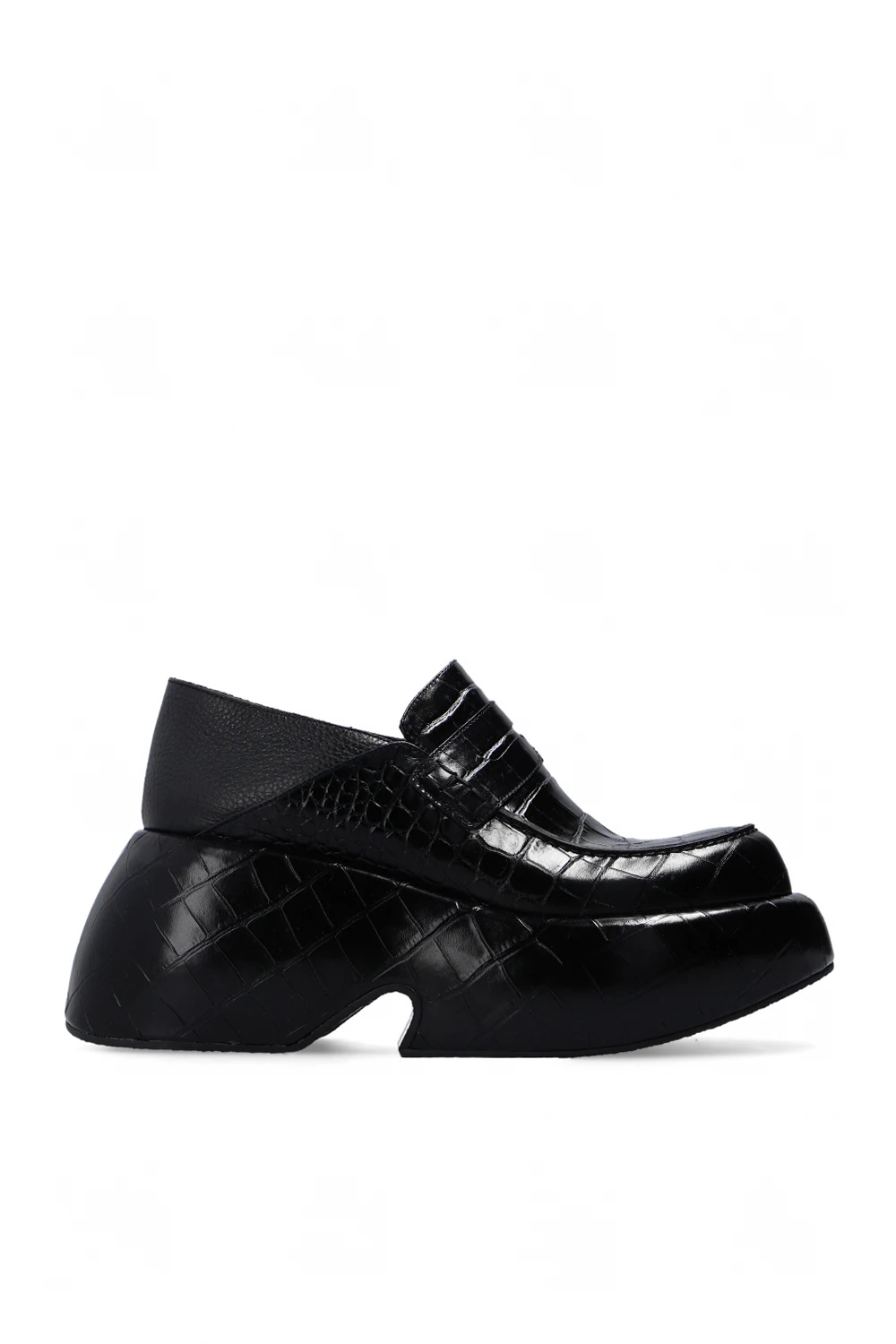 Buty typu ‘loafers’ na platformie