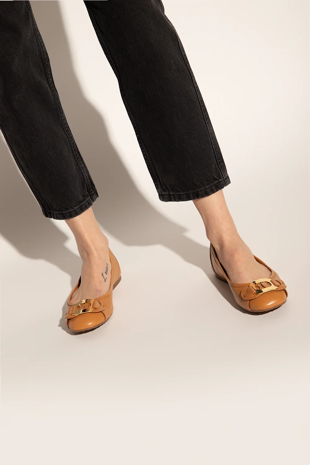 ‘Chany’ leather ballet flats