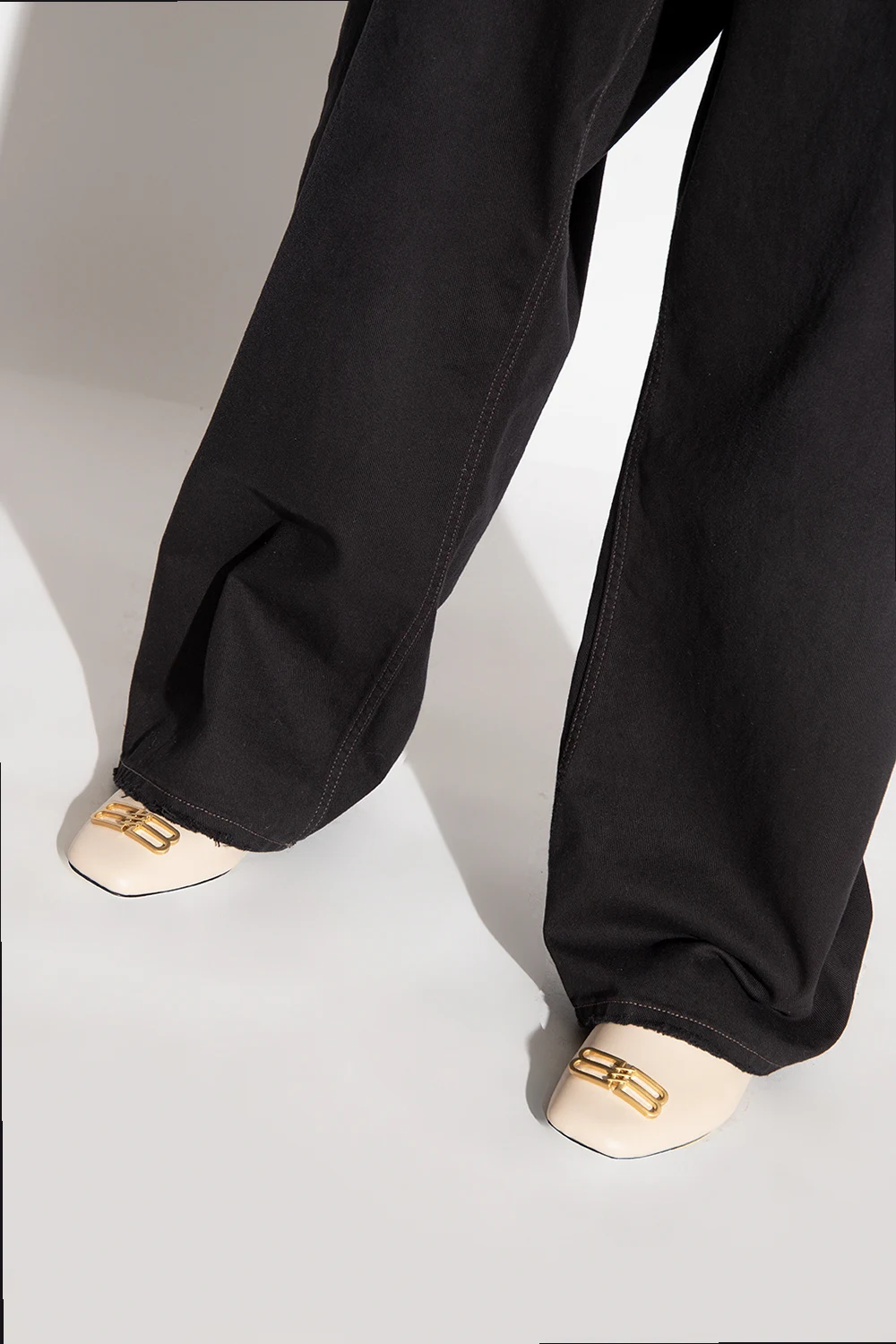 ‘Cosy BB’ leather slides