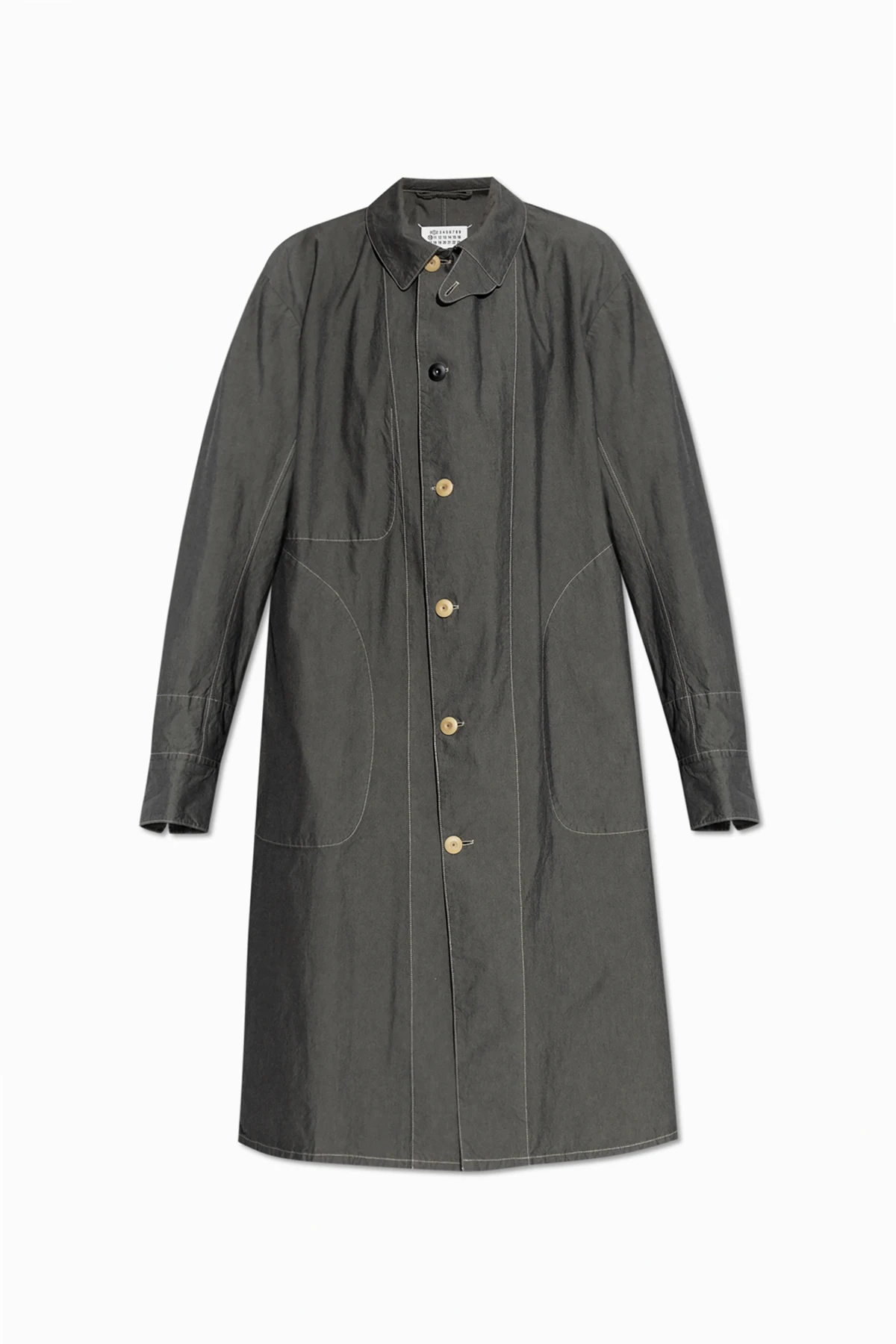 Płaszcz z przeszyciami