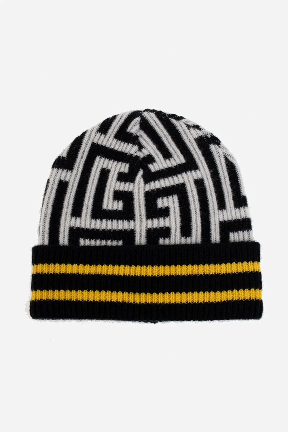 Wełniana czapka z monogramem