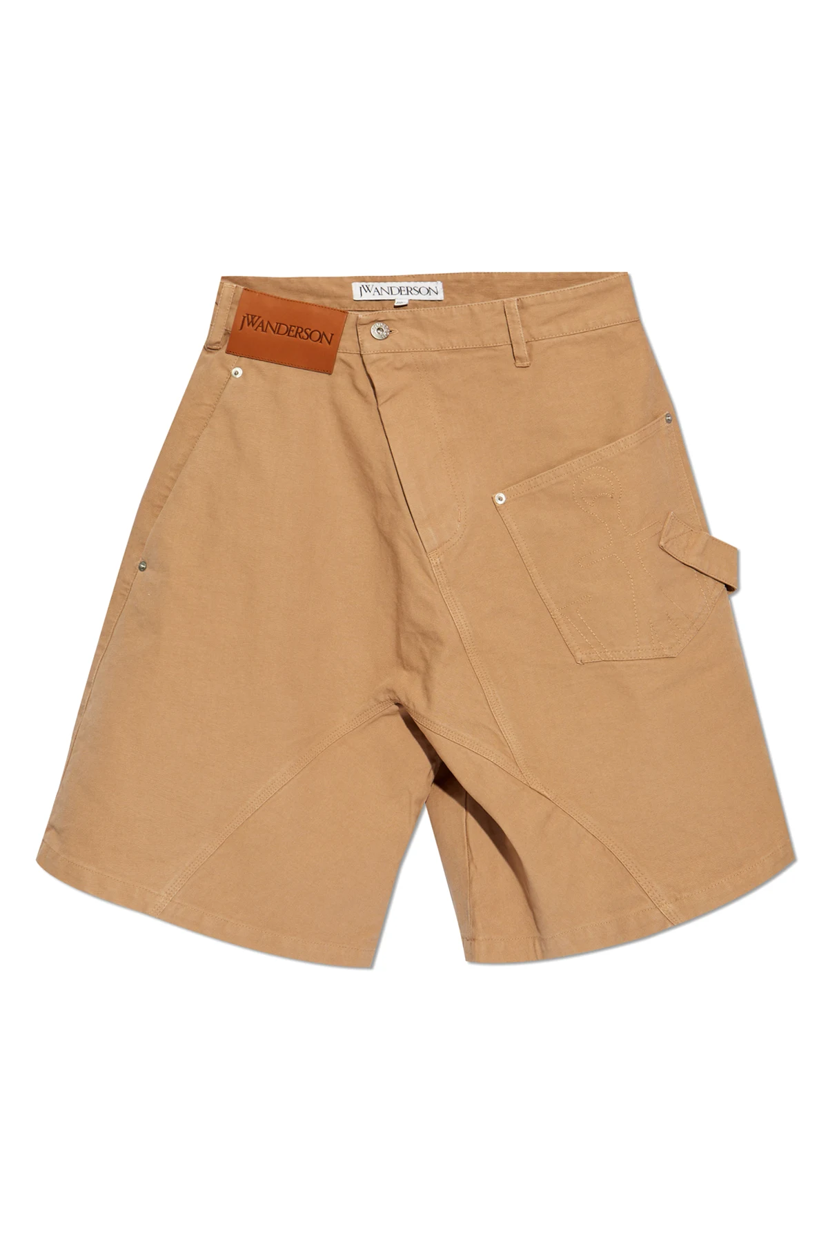 Szorty z kieszeniami