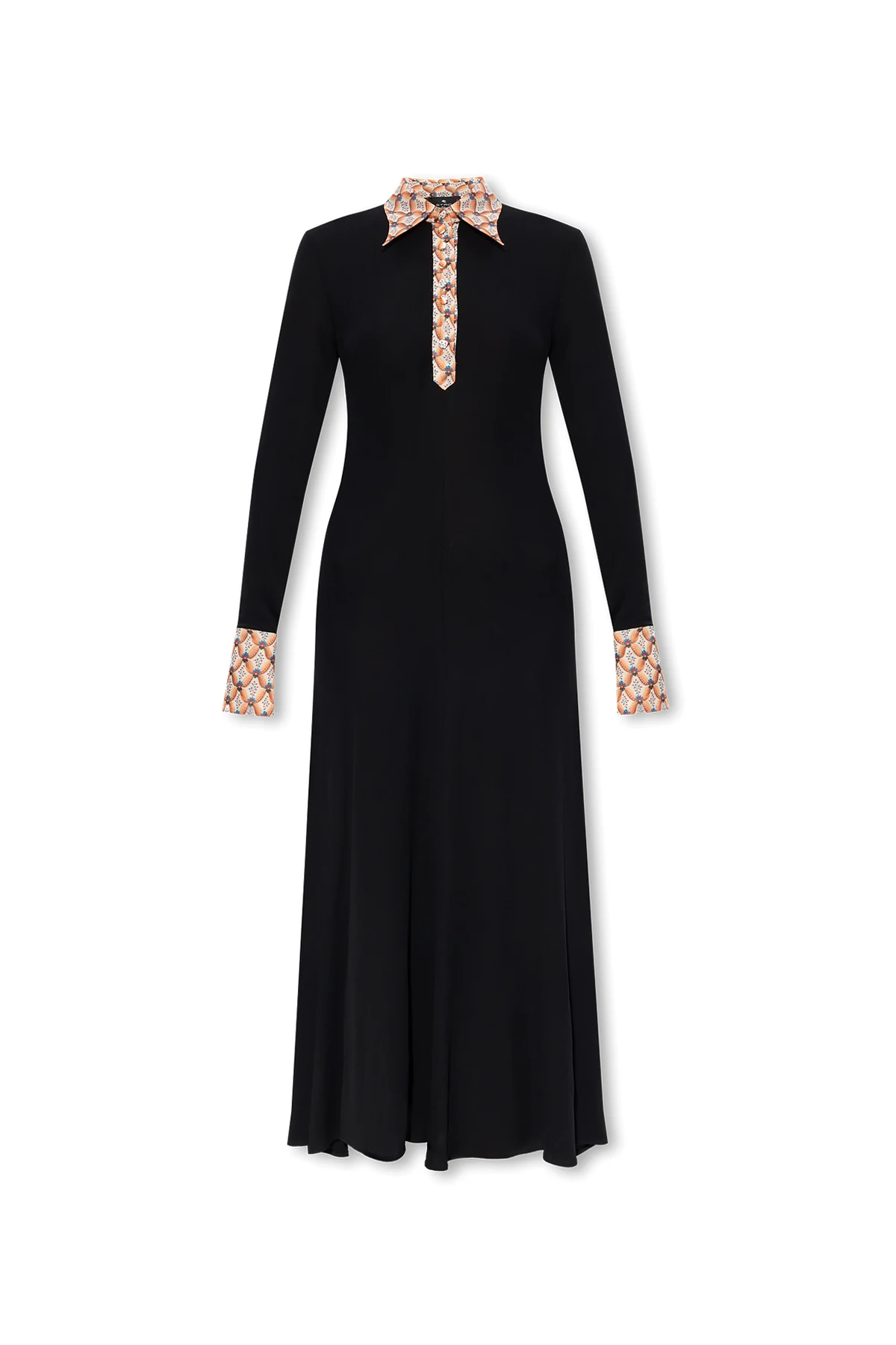 Sukienka z kołnierzem