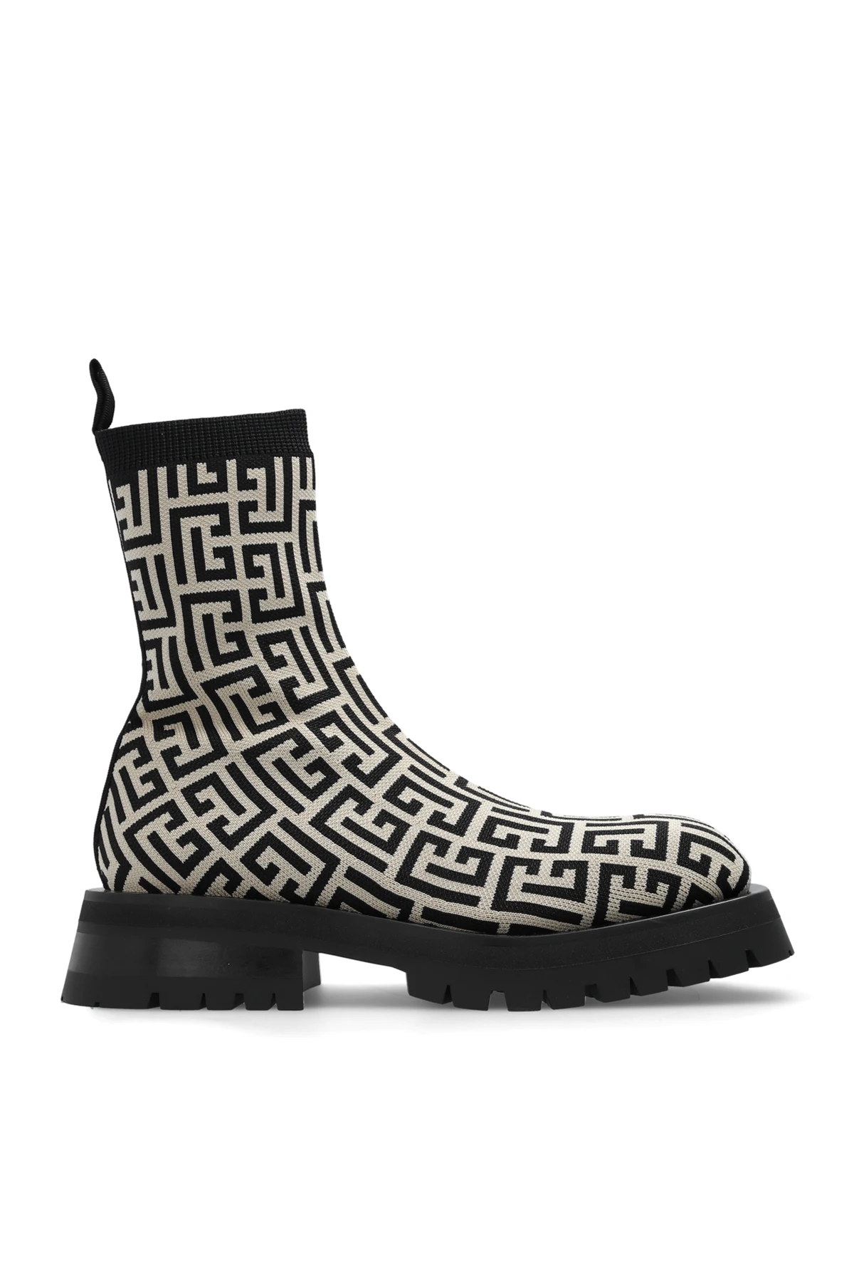 Ankle boots with sock