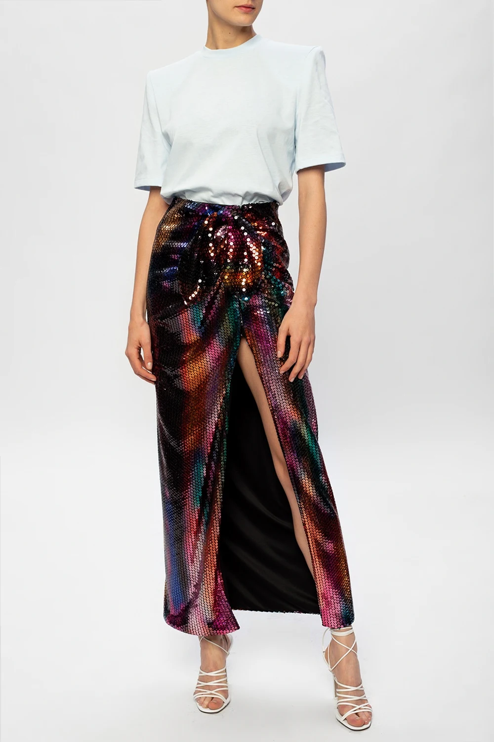 T-shirt with detachable pads