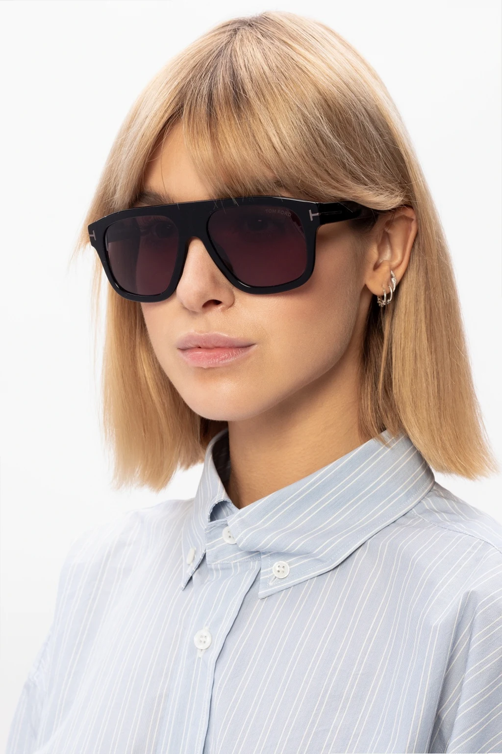 Okulary przeciwsłoneczne z logo