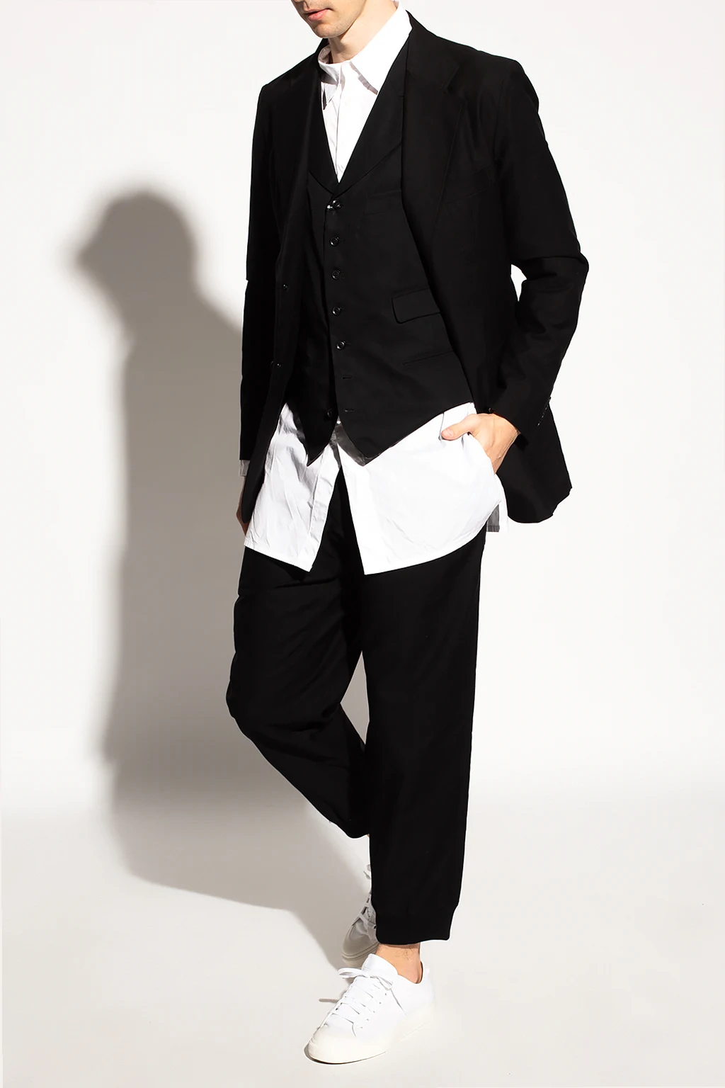 Spodnie z zaszewkami