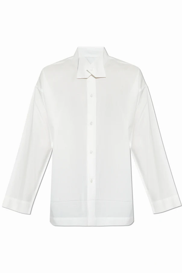 WHITE Shirt with a decorative collar