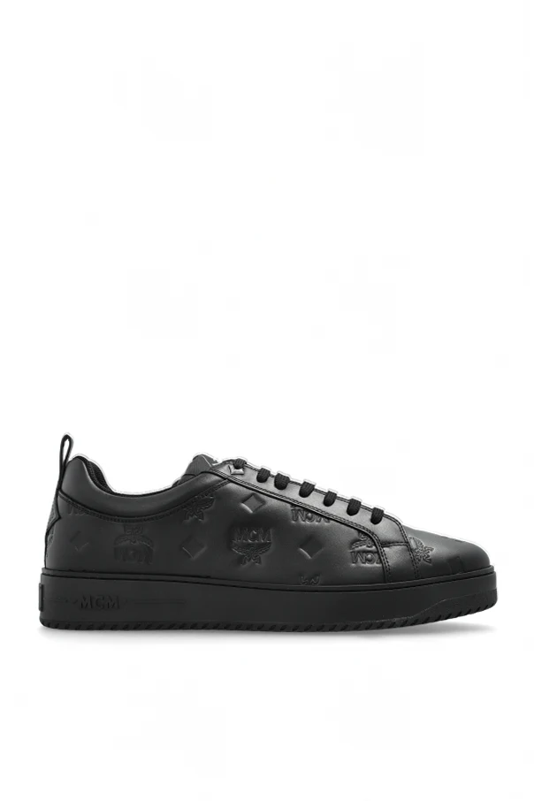 BLACK Sports shoes