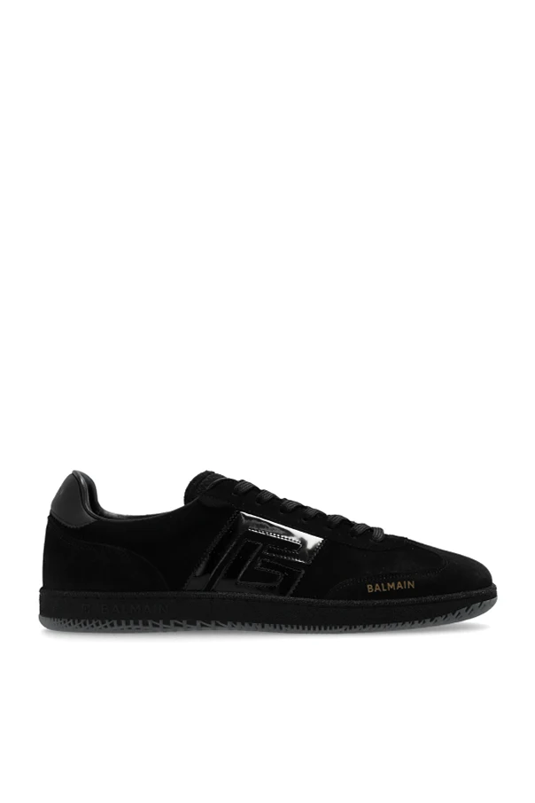 BLACK Sports shoes