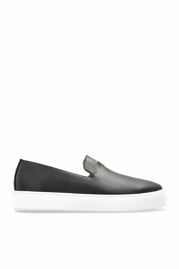 CZARNY Buty typu `slip-on`