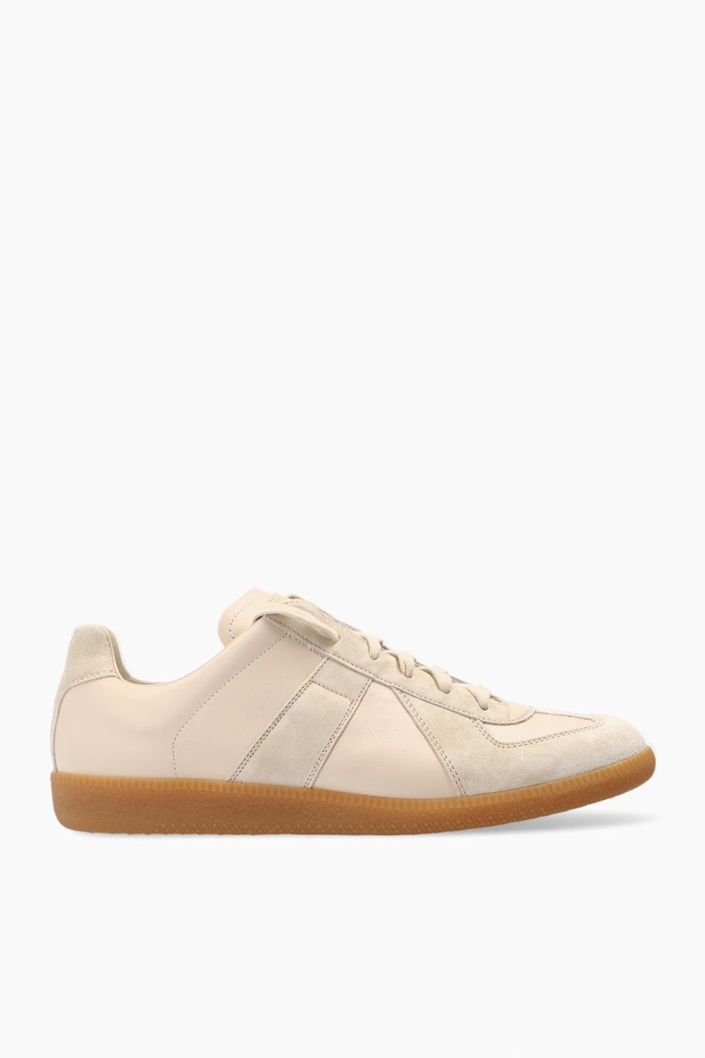‘Replica’ sneakers with patch