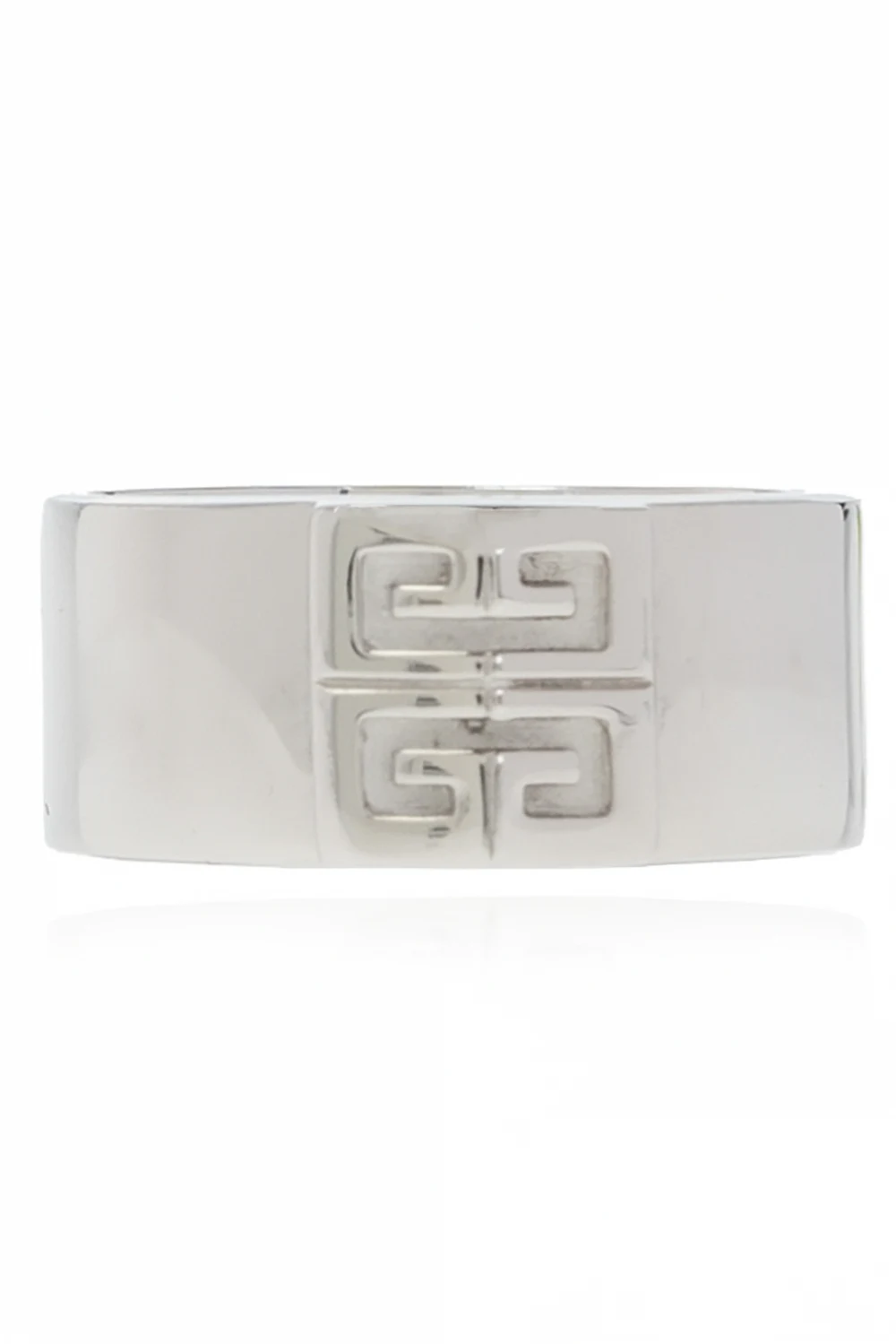 Ring with ‘4G’ logo