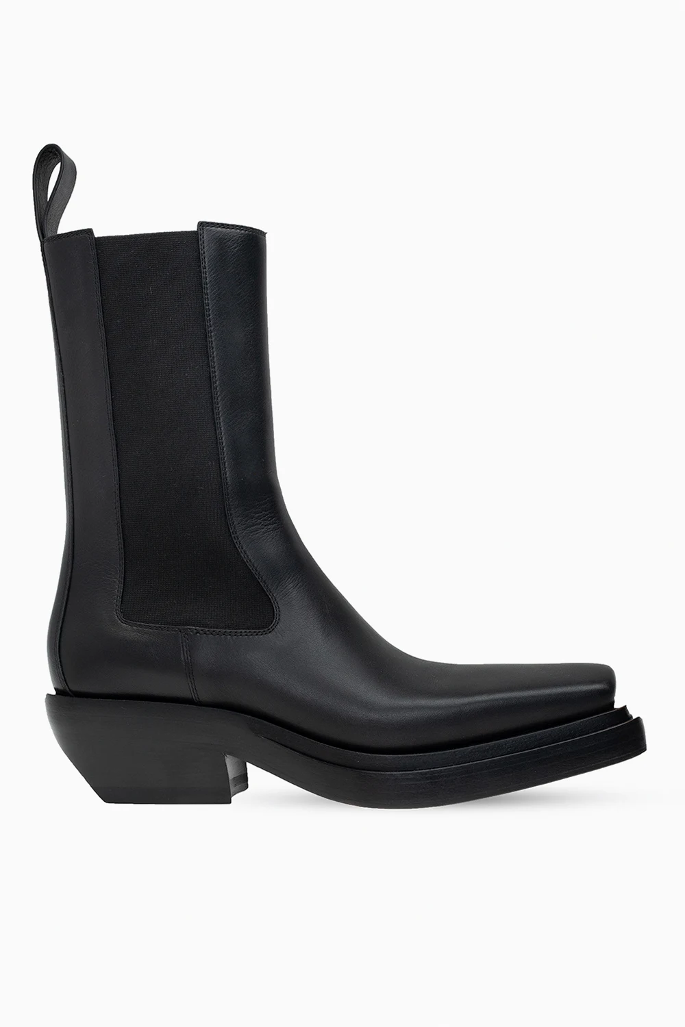 ‘The Lean’ heeled boots