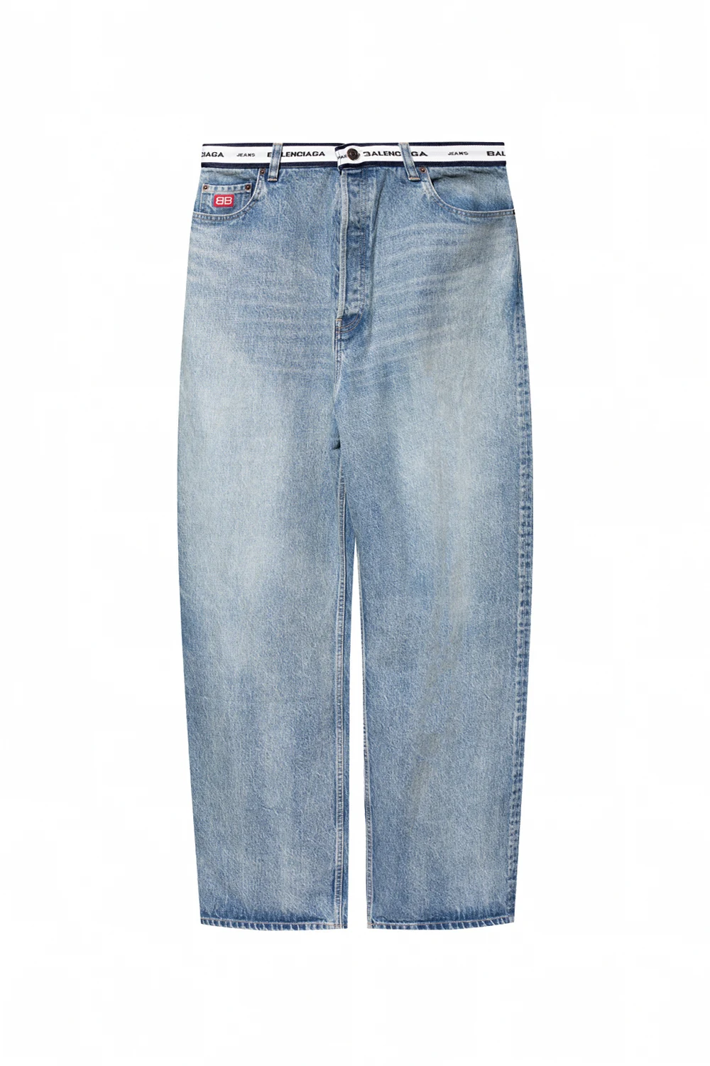 Jeansy typu ‘oversize’