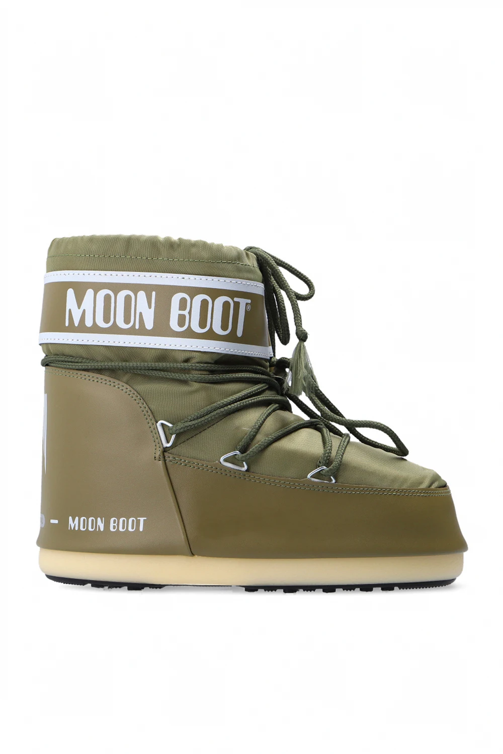 ‘Classic Low’ snow boots