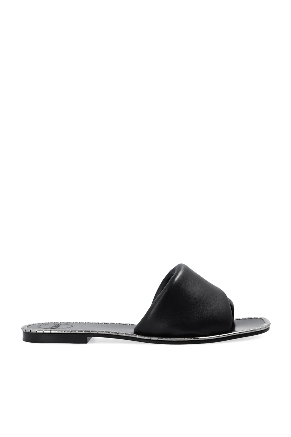 ‘Idol’ slides
