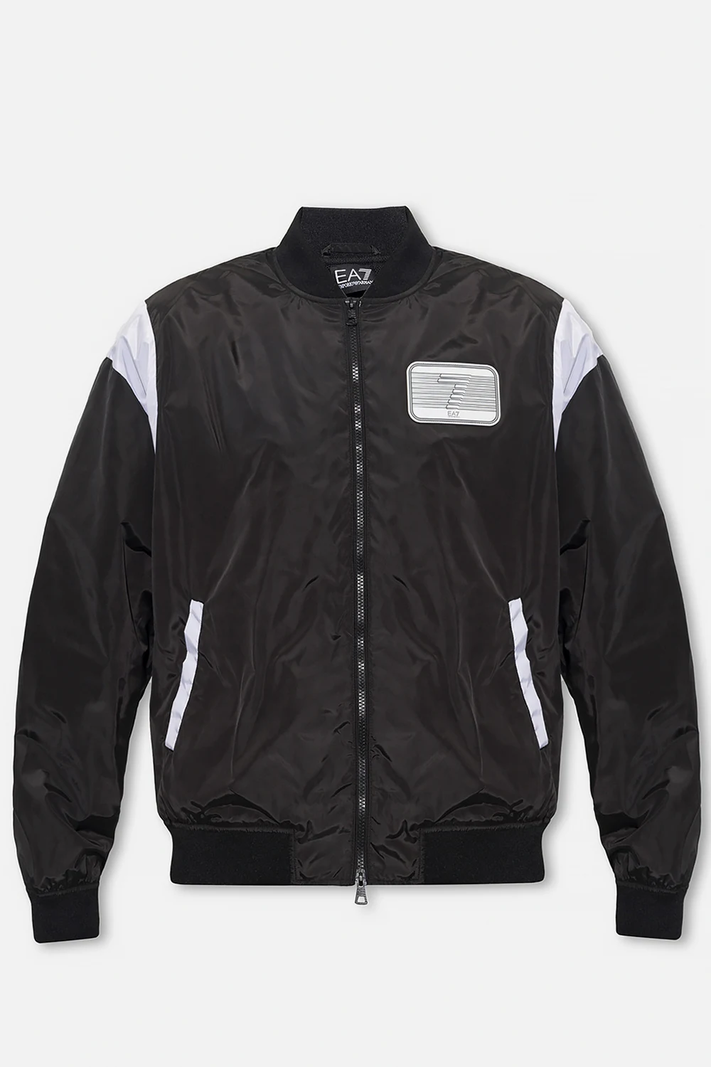 Ortalionowa kurtka typu ‘bomber’