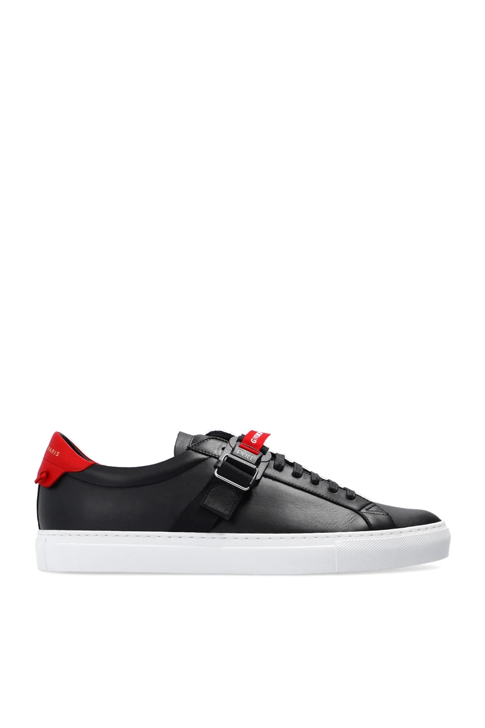 ‘Urban Street’ sneakers