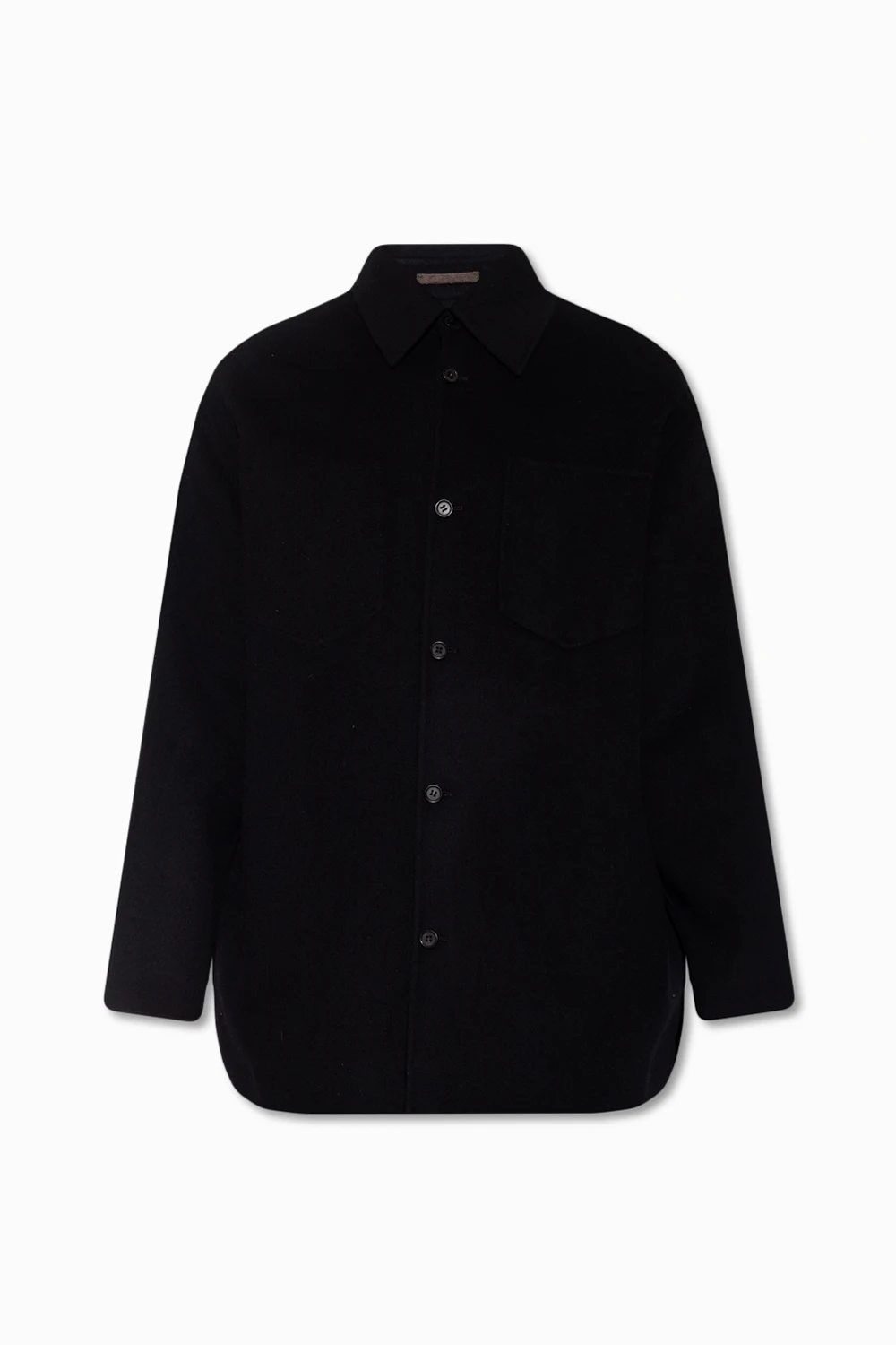 Jacket with pointed collar
