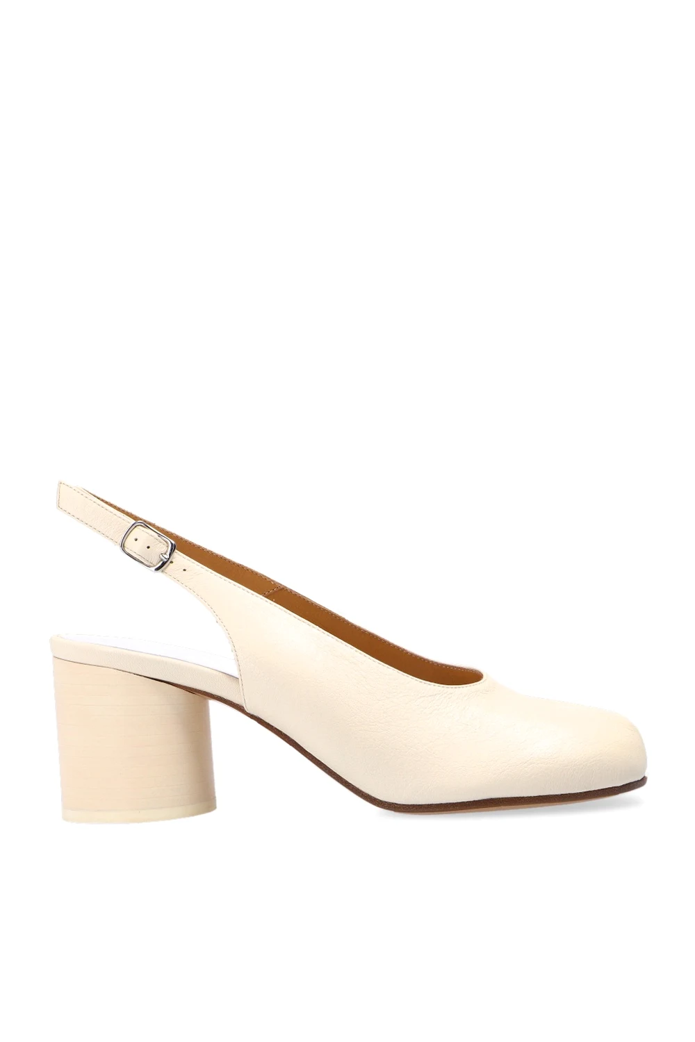 Leather pumps