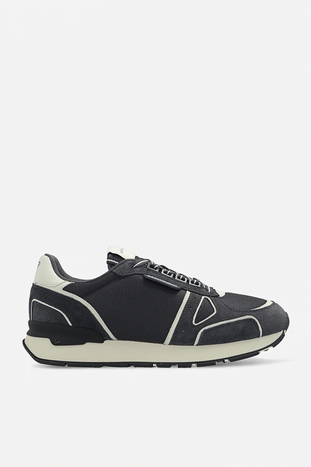 Buty sportowe z logo