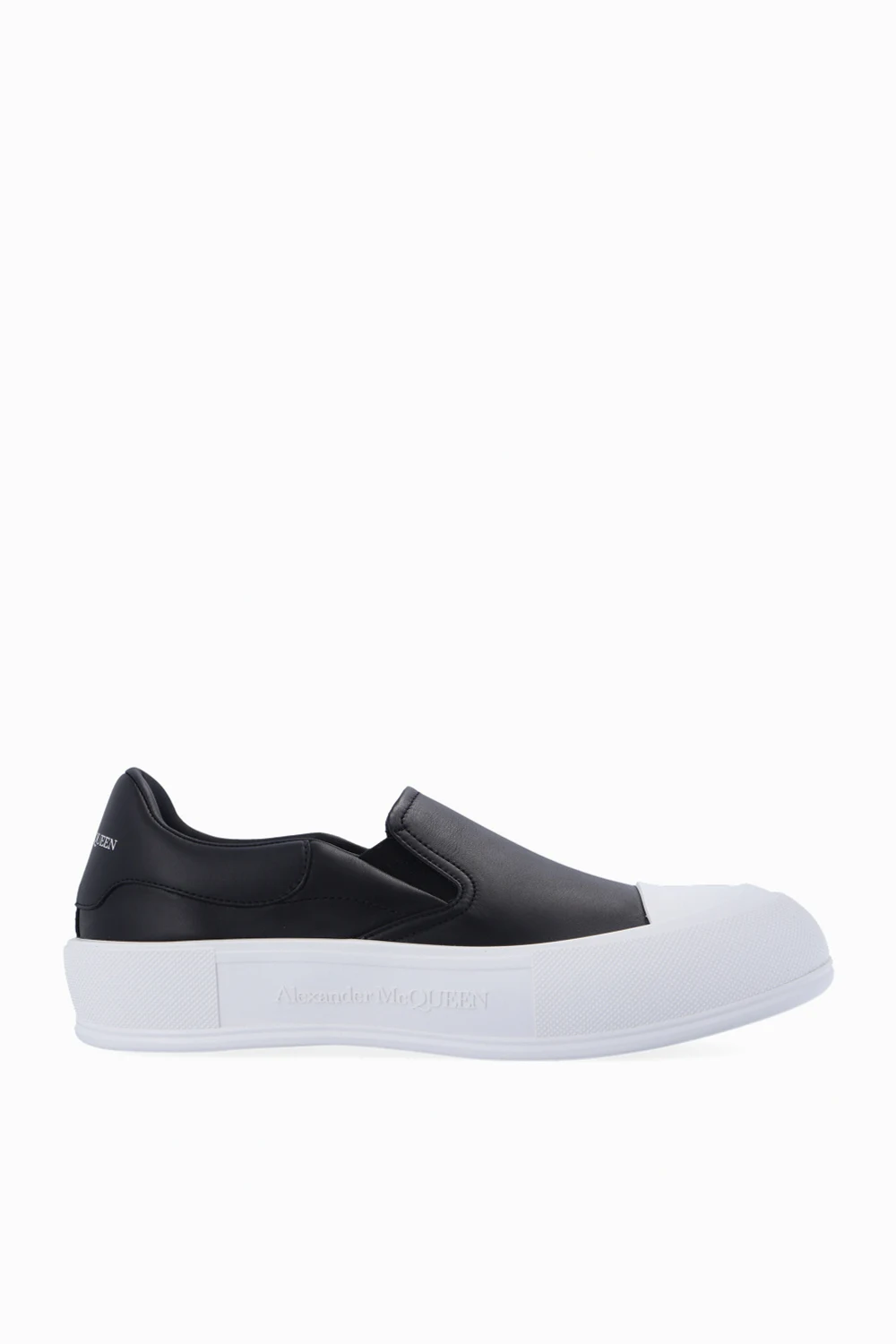 Leather shoes with logo
