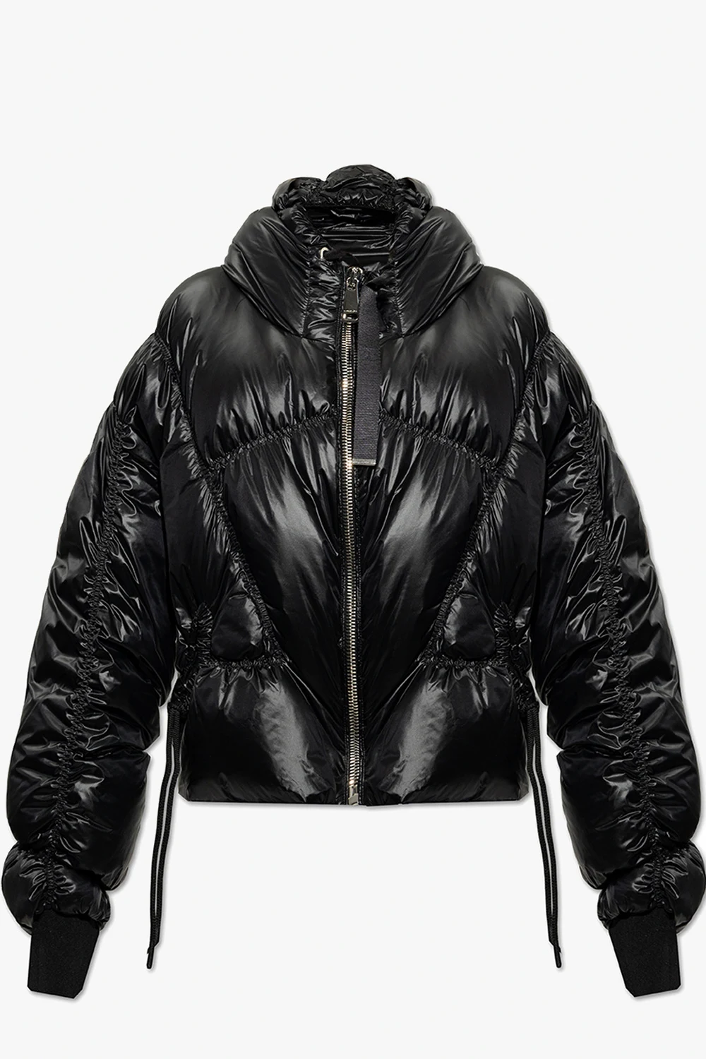 Puchowa kurtka typu ‘oversize’