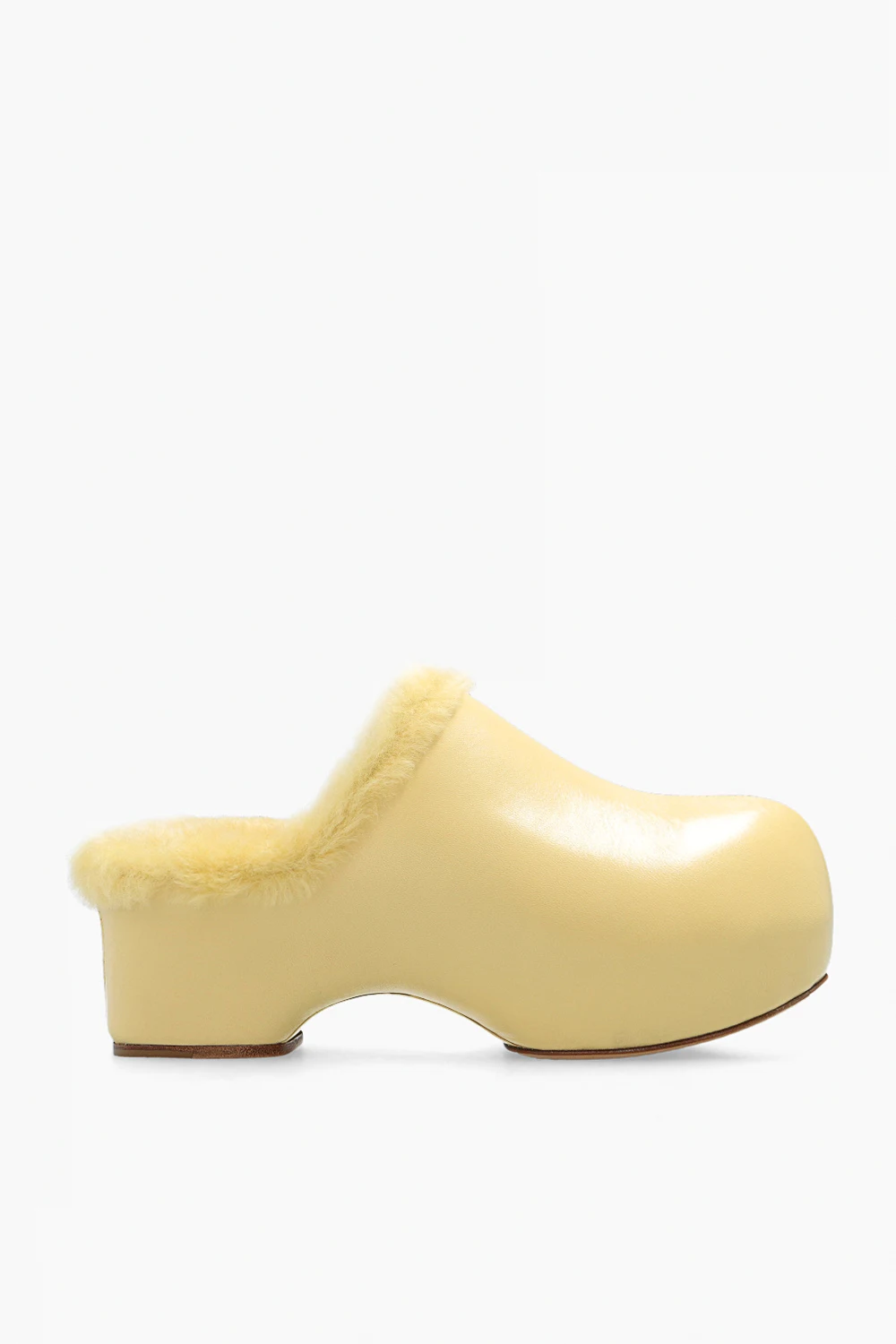 Leather clogs