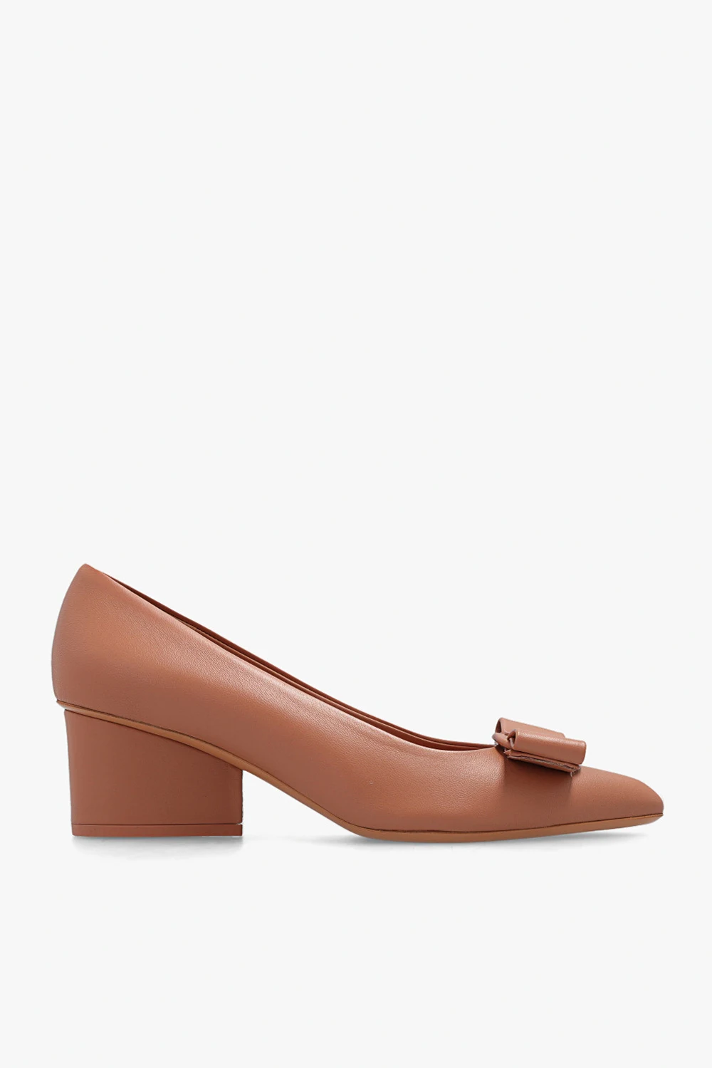 ‘Viva’ pumps
