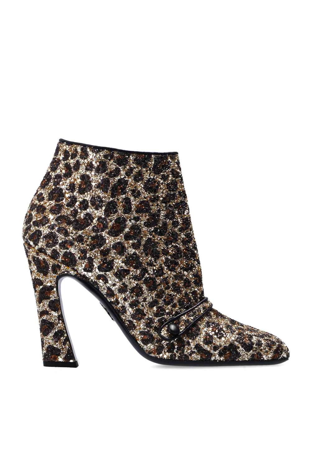 Brokatowe buty na obcasie