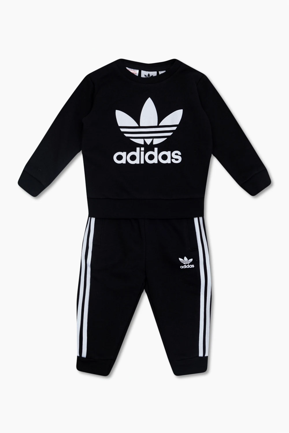 Track suit with logo
