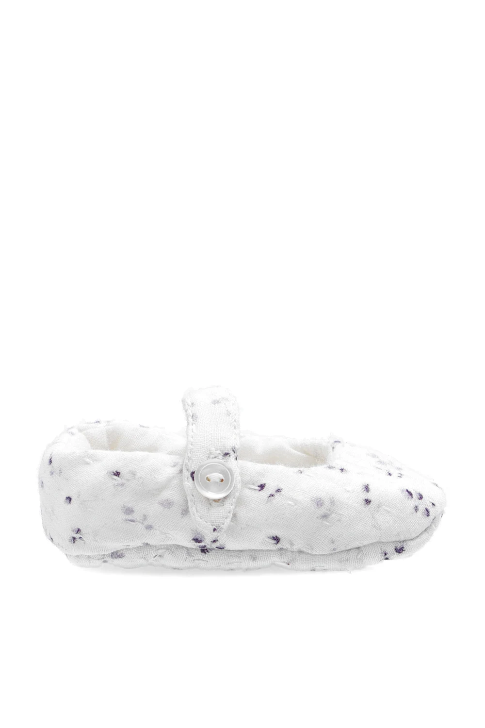 Buty z motywem kwiatowym