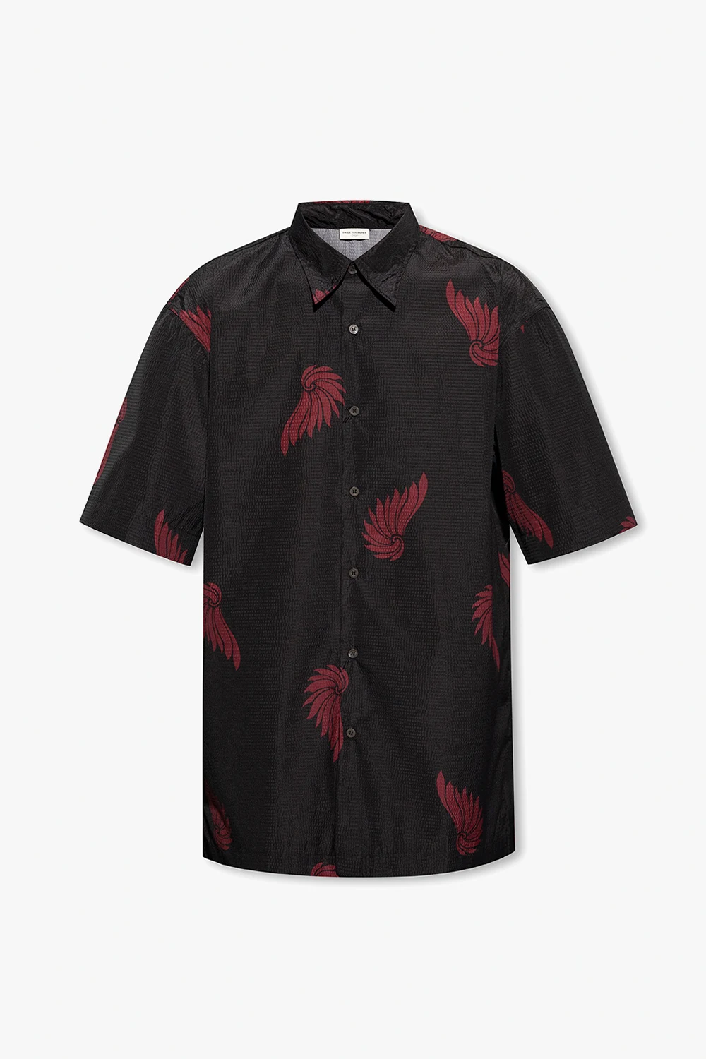 Short-sleeved shirt