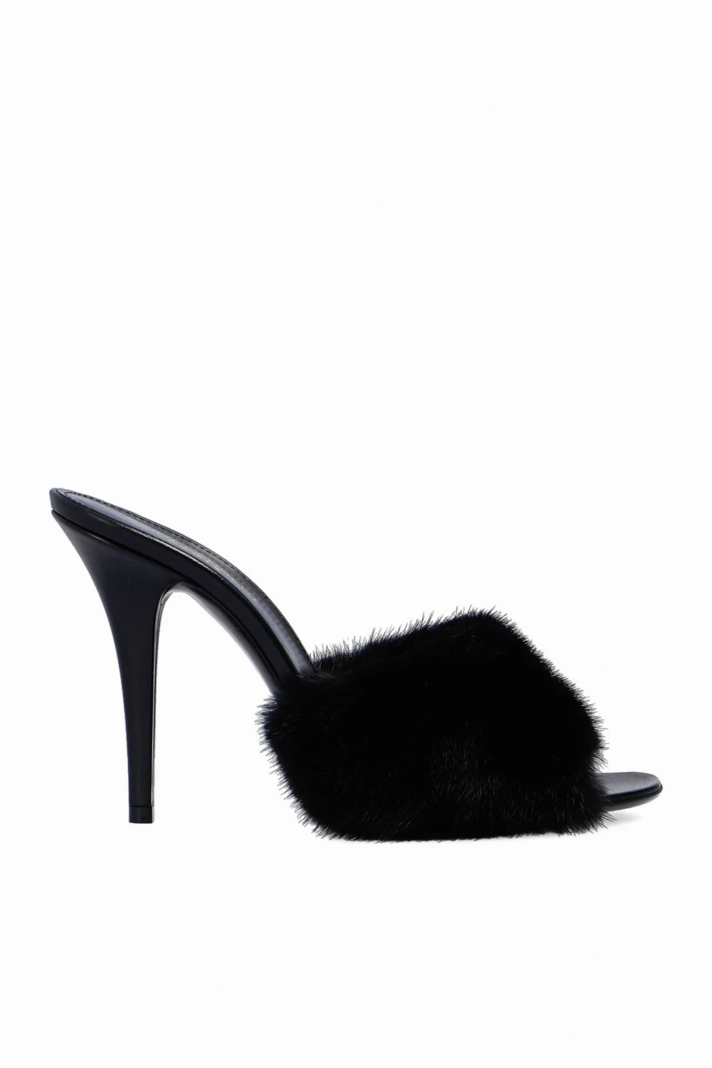 ‘LA 16’ heeled mules