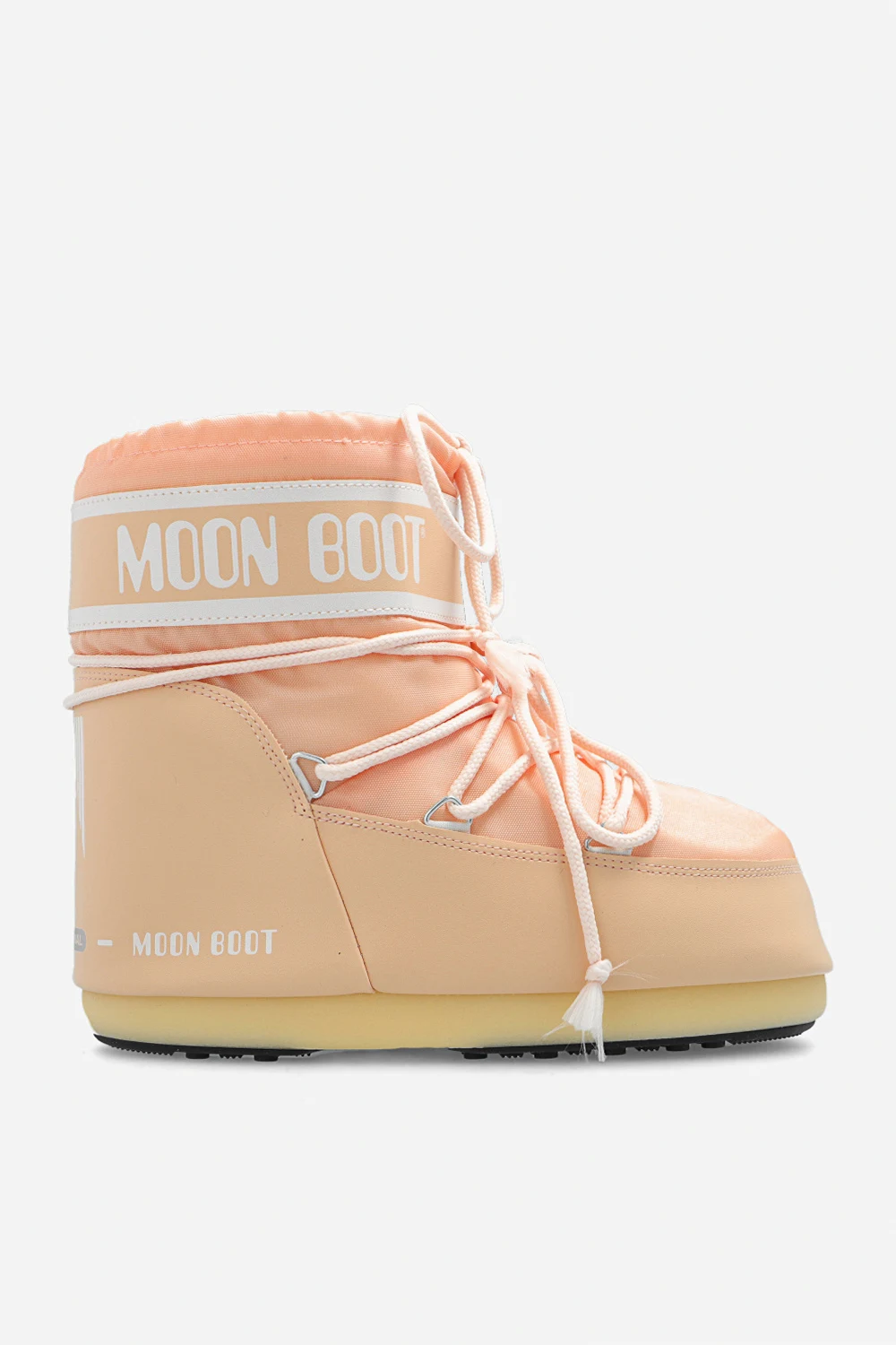‘Icon Low’ snow boots
