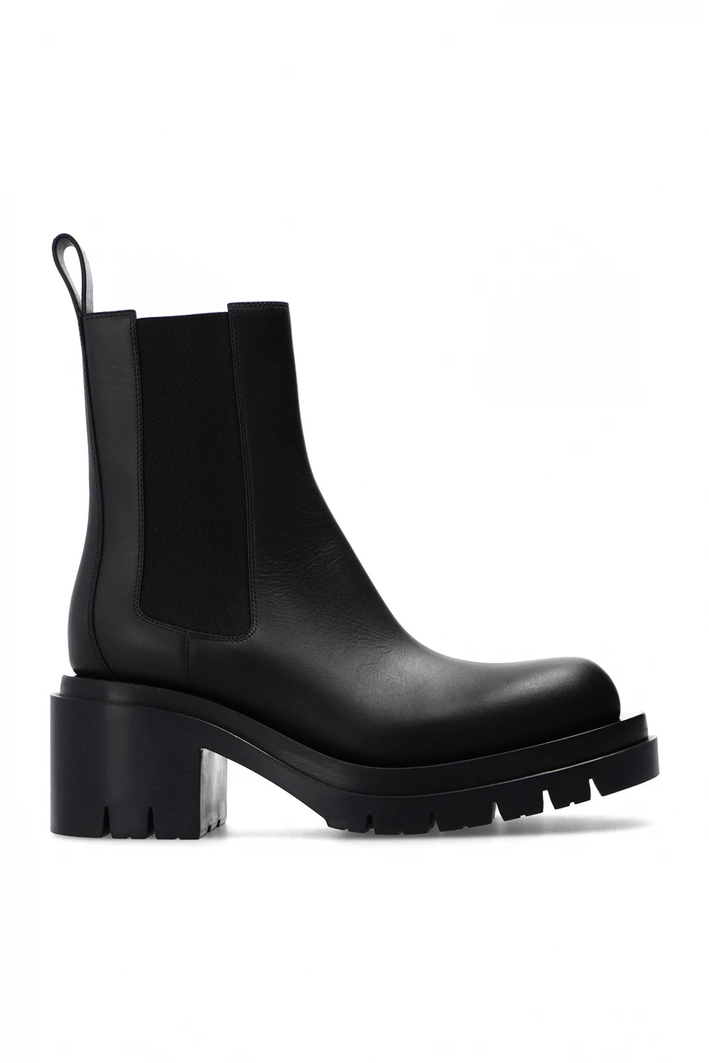‘Lug’ heeled Chelsea boots