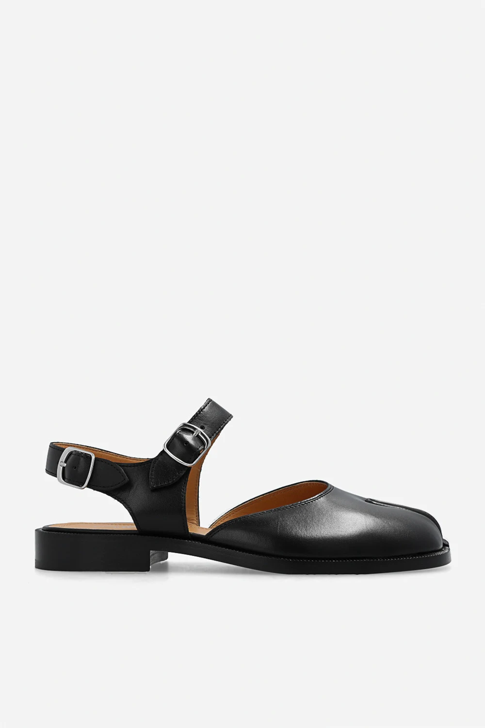 Leather sandals with Tabi toe