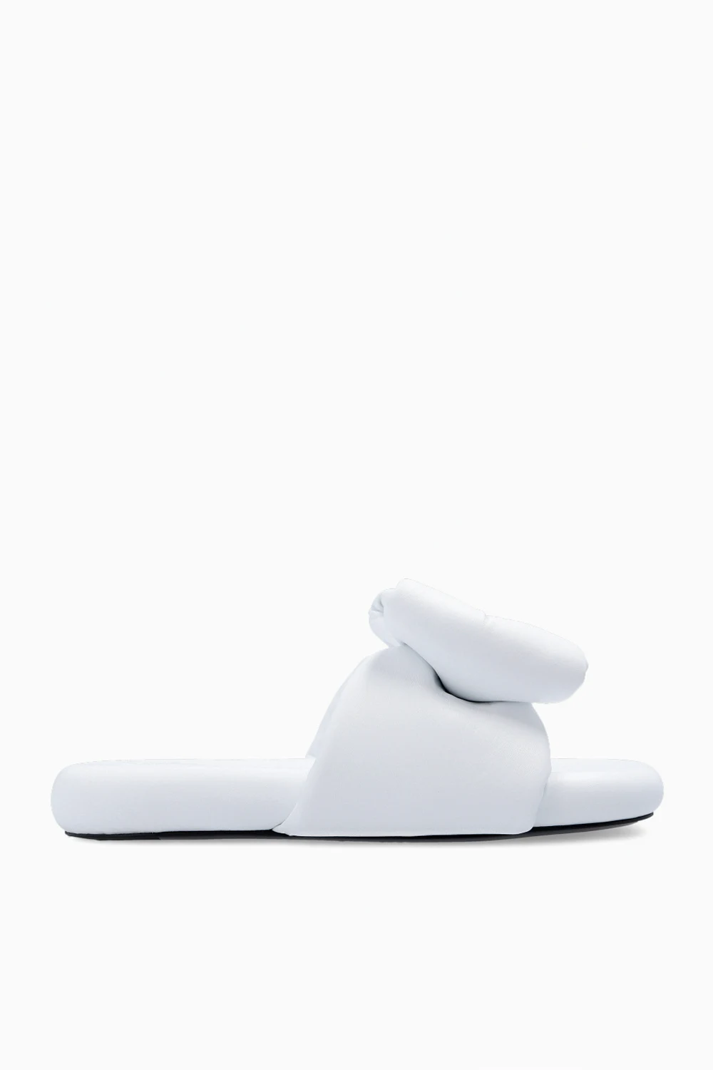 ‘Extra Padded’ slides with bow