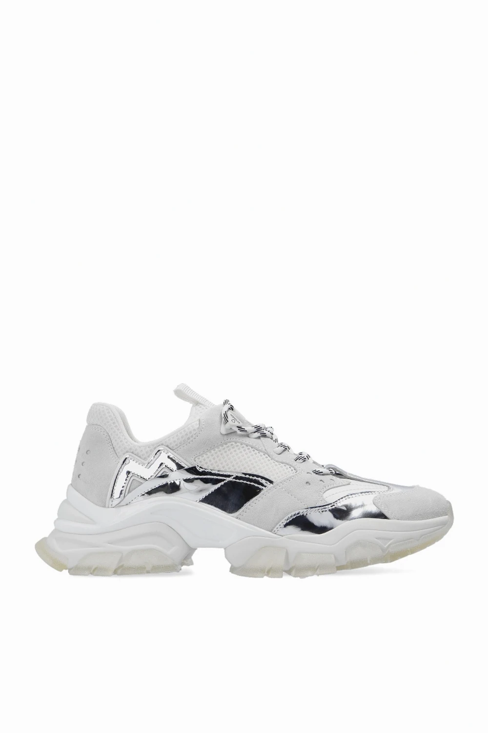 ‘Leave No Trace’ sneakers