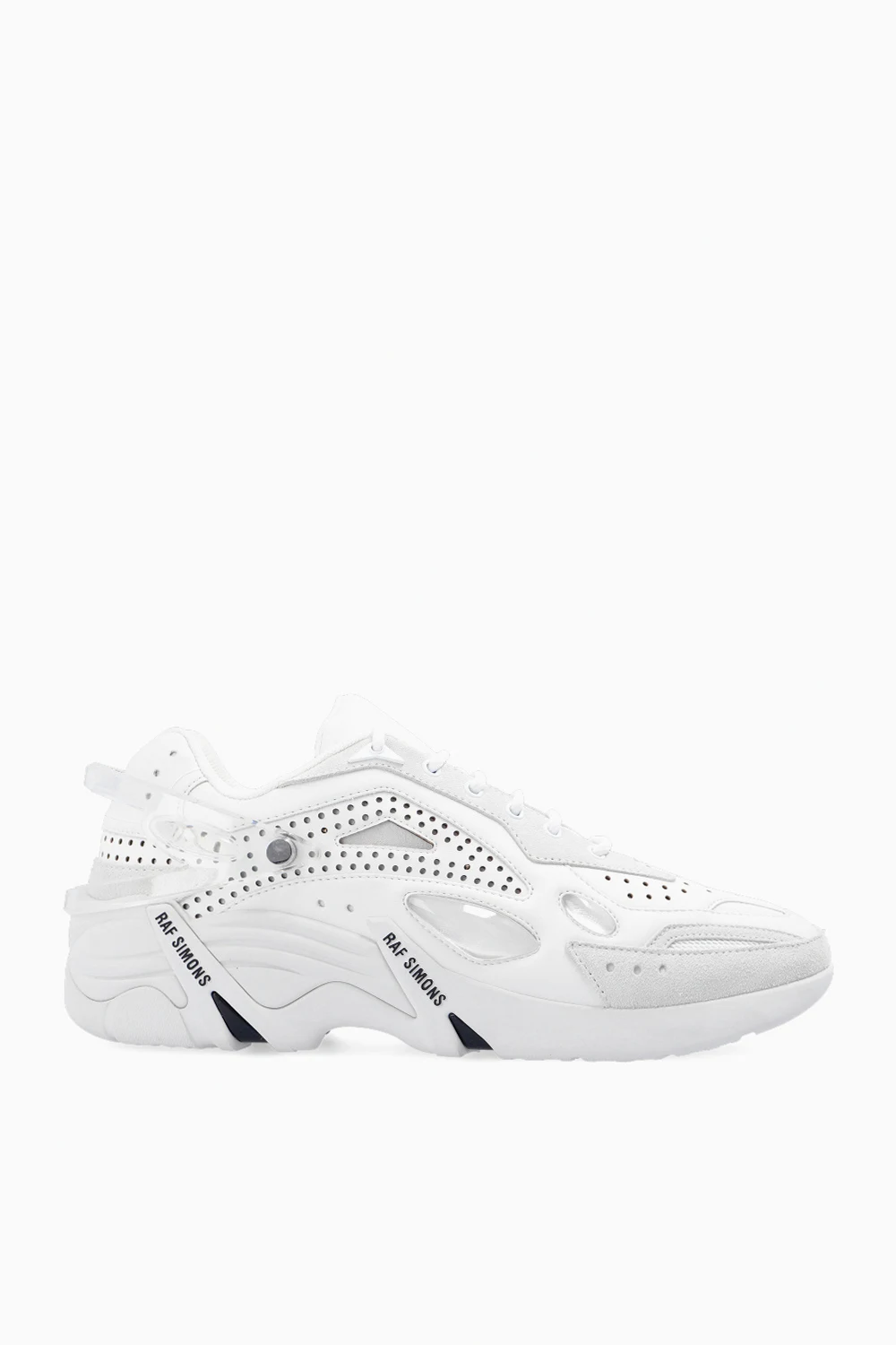‘Cylon-21’ sneakers