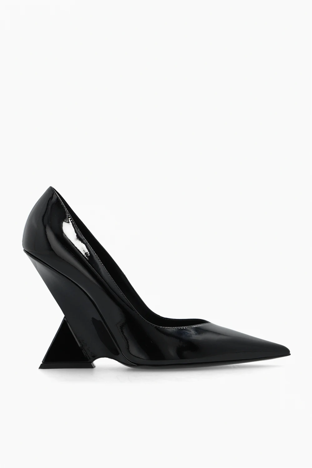 ‘Cheope’ pumps
