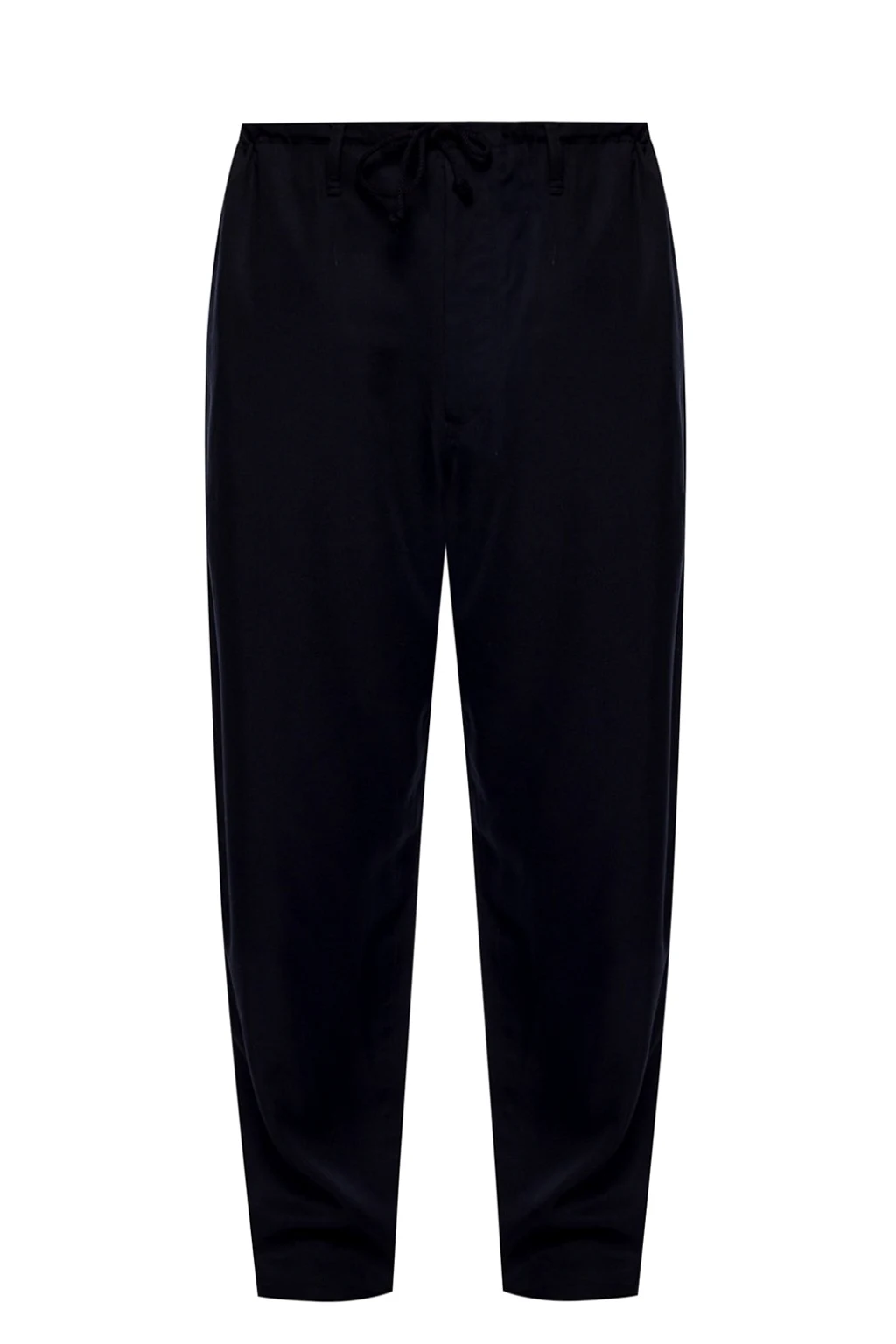 Loose-fitting trousers