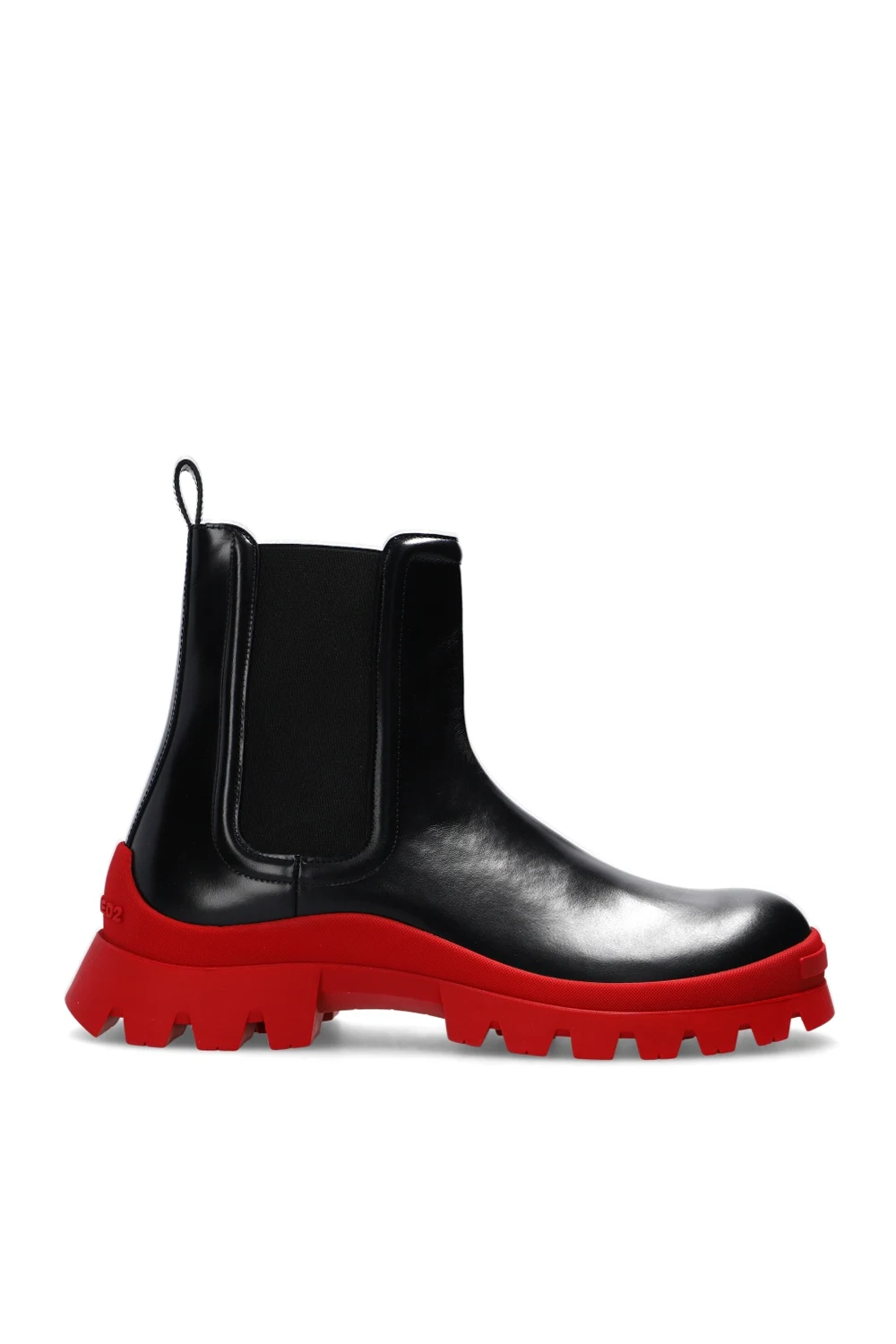 ‘Flat’ ankle boots